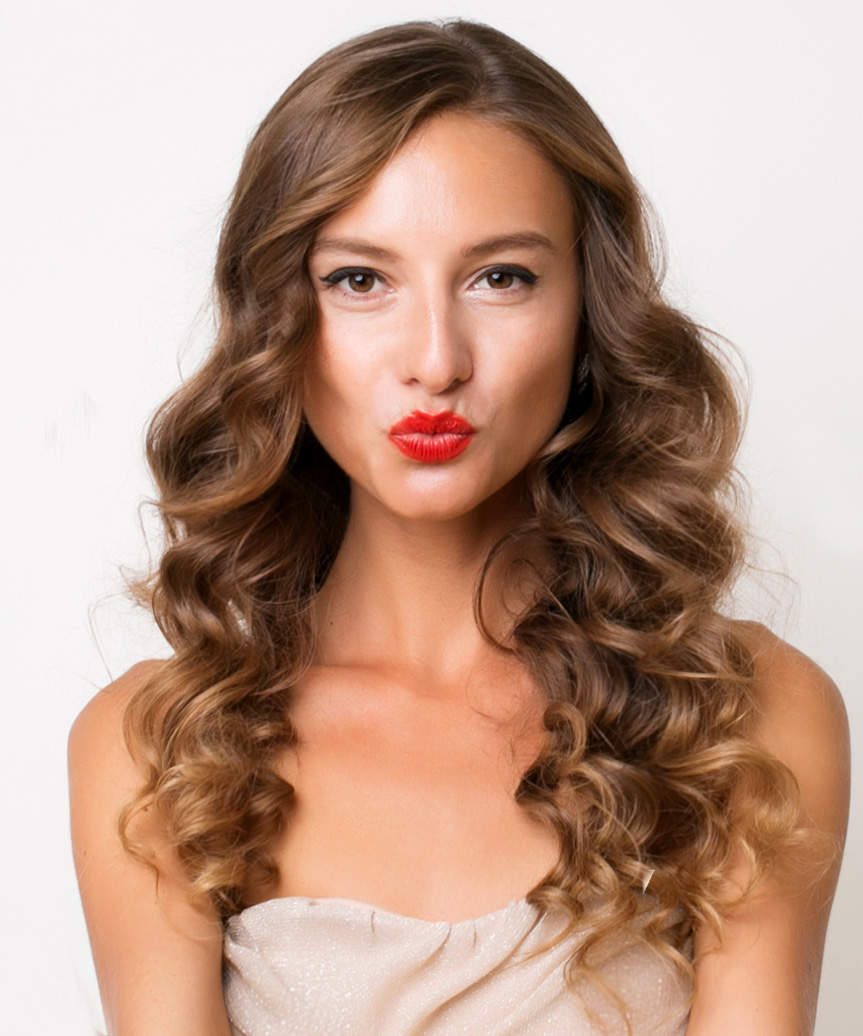 Long Honey Blonde Curls With Darker Roots — Side Part Hairstyles