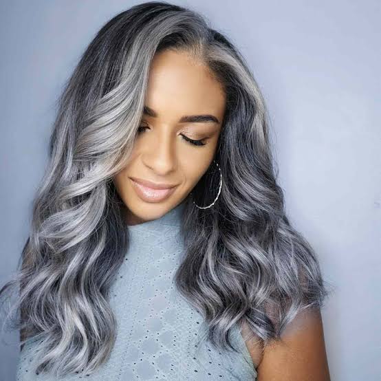 Mid-Back Waves With Silver Highlights on Gray Base