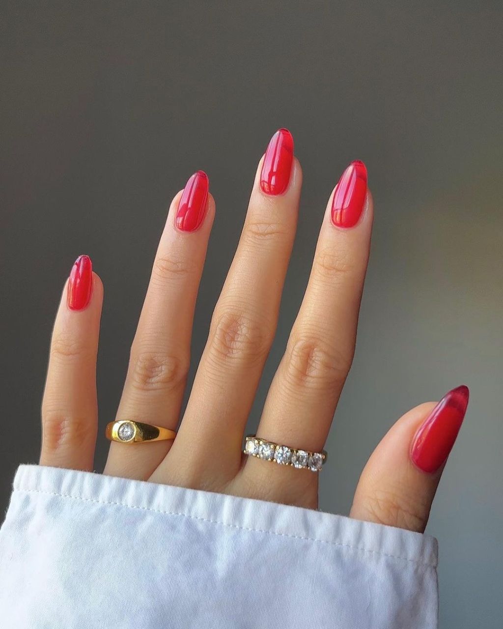 Deep Red Medium Oval Cat-Eye Nails Deep Red Medium Oval Cat-Eye Nails — Simple New Years Nails