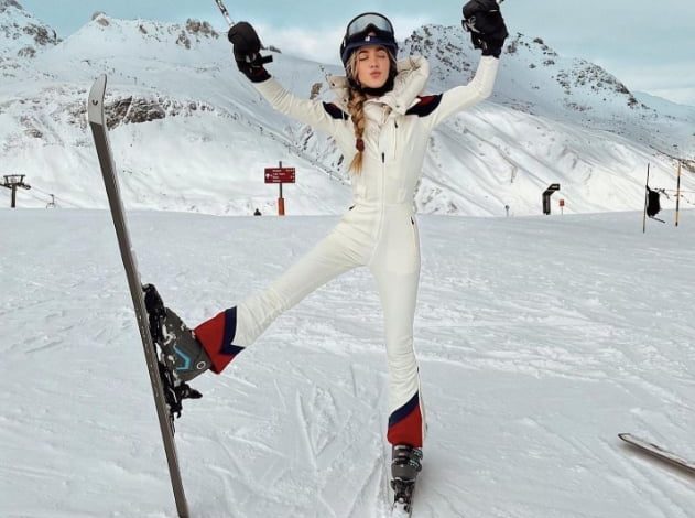45+ Ski Outfits That Will Keep You Warm and Stylish on the Slopes! - Prada & Pearls