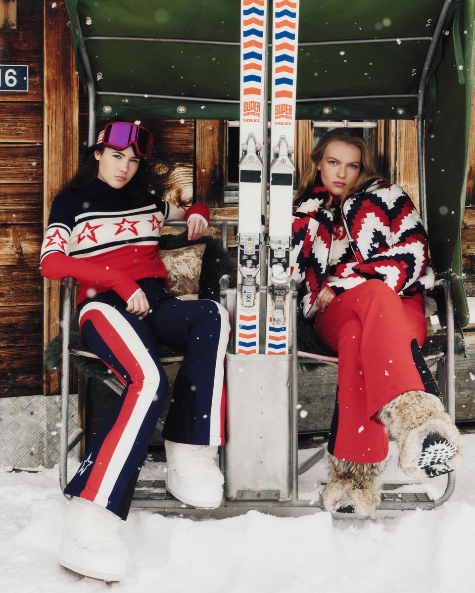 Chevron patterned ski jacket with red pants — Skiing Outfit