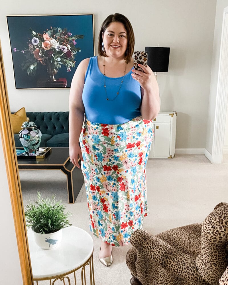 Floral Maxi Skirt With Blue Tank Top — Skirt Outfit Plus Size