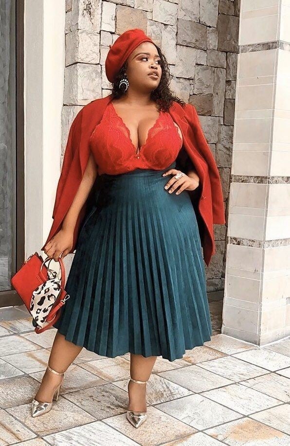 Teal Pleated Midi Skirt With Red Blazer — Skirt Outfit Plus Size