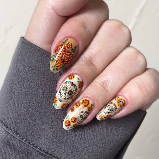 Beige Medium Oval Sugar Skull Floral Nails, Glossy Beige Medium Oval Sugar Skull Floral Nails, Glossy — Skull Nails