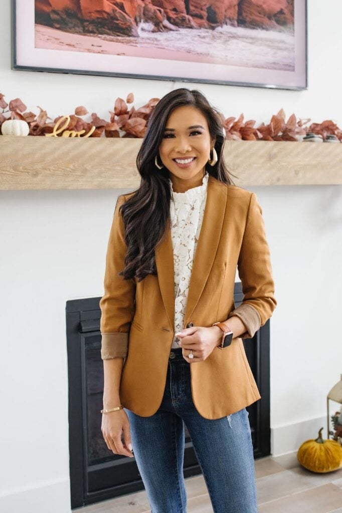 Camel Blazer With Lace Top and Slim Jeans Camel Blazer With Lace Top and Slim Jeans — Smart Casual Outfits