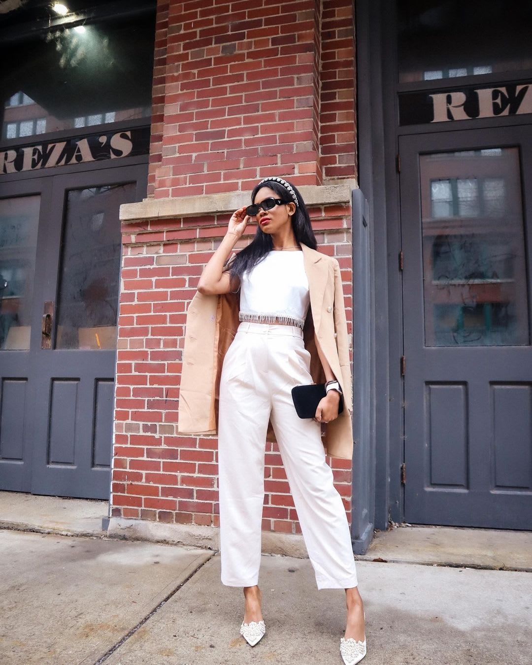 Blazer Draped Over Sequined Top With Wide Leg Trousers Blazer Draped Over Sequined Top With Wide Leg Trousers — Smart Casual Outfits