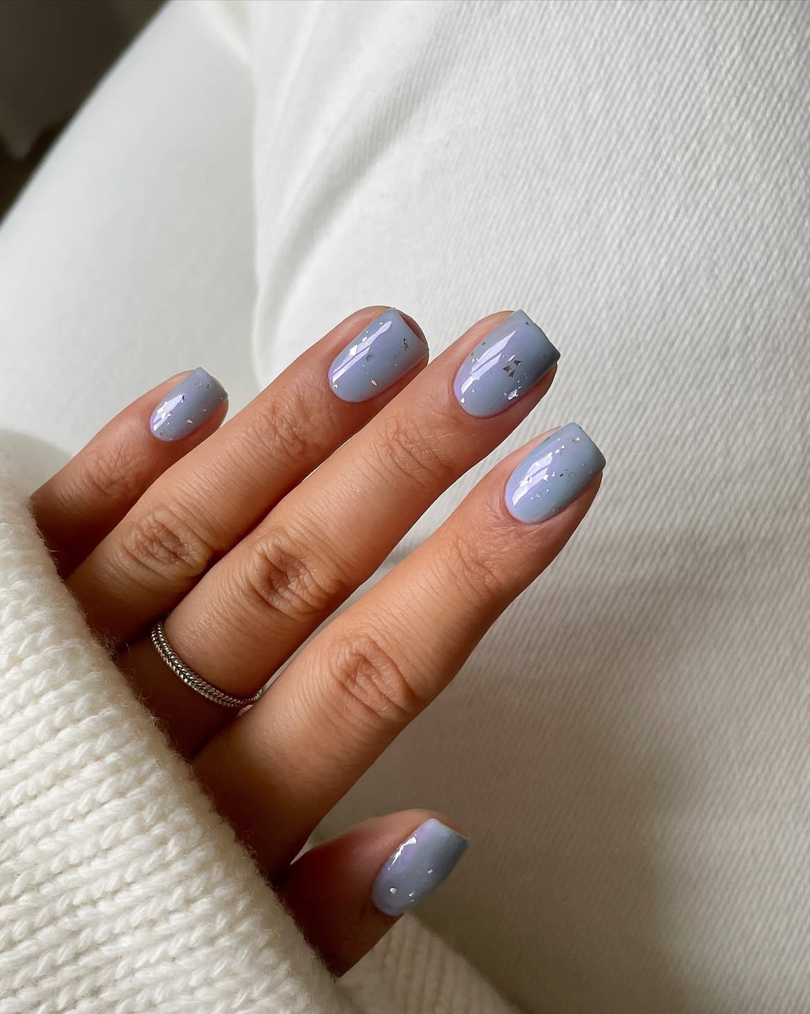 Soft Periwinkle Glitter Accent Short Nails