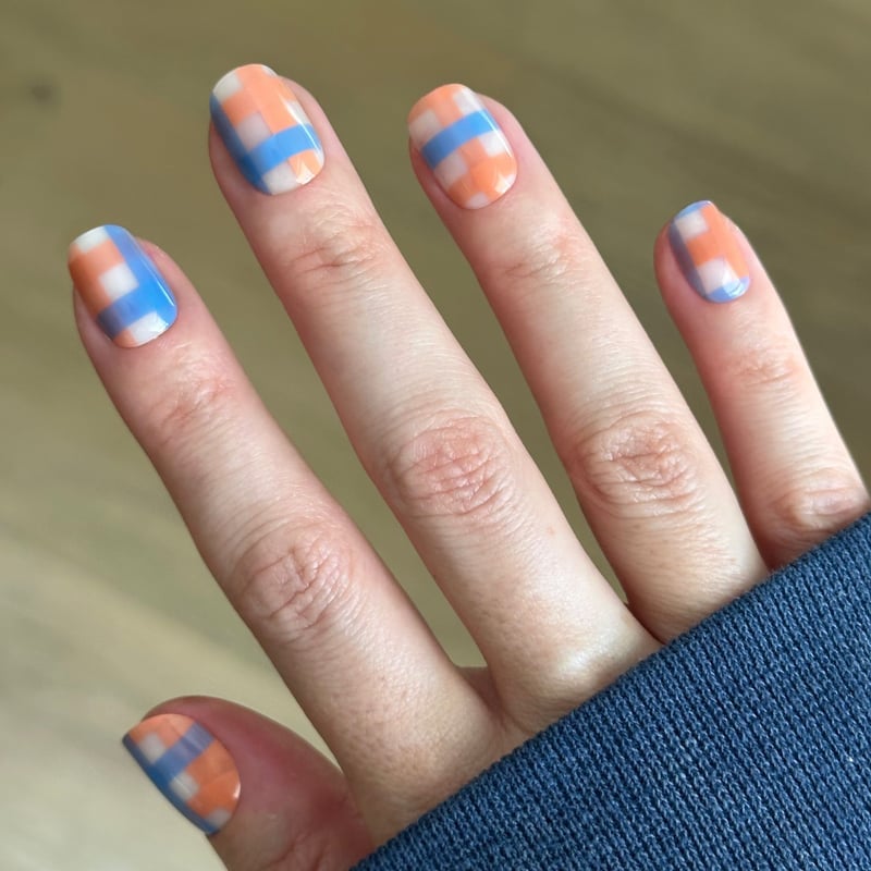 Orange Blue White Plaid Short Squoval Orange Blue White Plaid Short Squoval — Squoval Nails