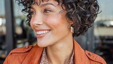 50 On-Trend Stacked Curly Bob Haircuts for Fashion-Forward Women