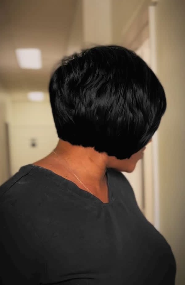 Voluminous Black Stacked Bob Voluminous Black Stacked Bob
