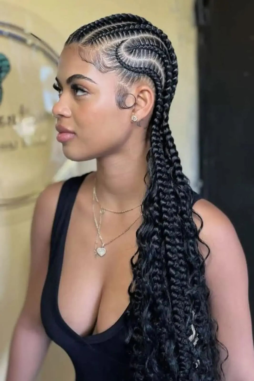 Thick Wavy Stitch Braids With Curved Pattern — Stitch Braids Hairstyles