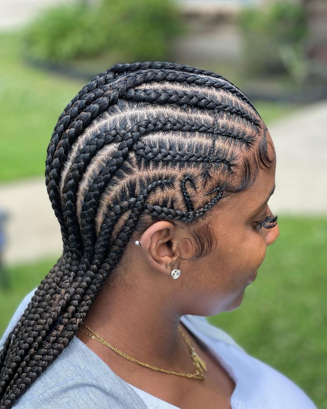 Mid-Back Stitch Braids With Heart Shape Design — Stitch Braids Hairstyles