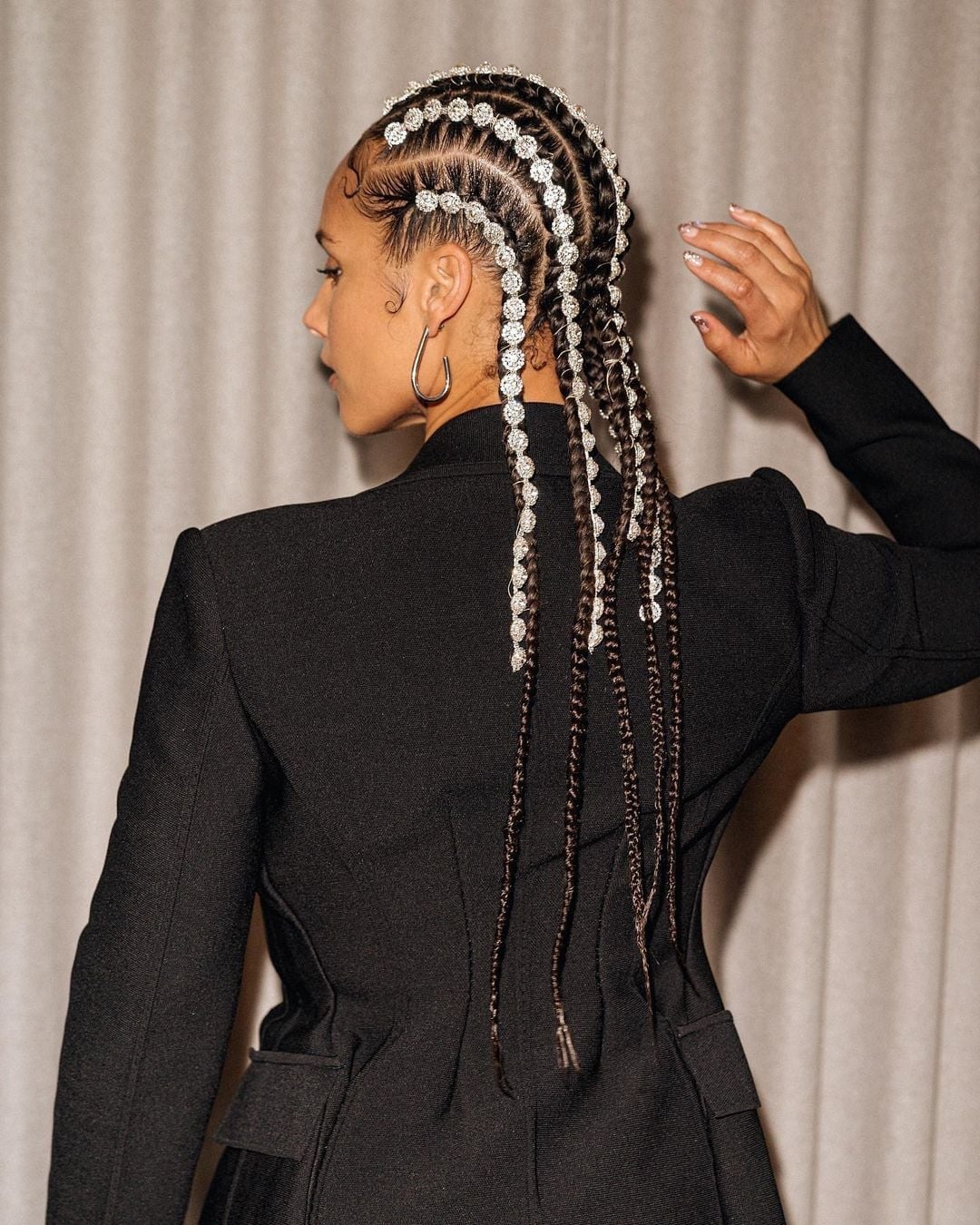 Thick Black Stitch Braids With Heart Pattern — Stitch Braids Hairstyles