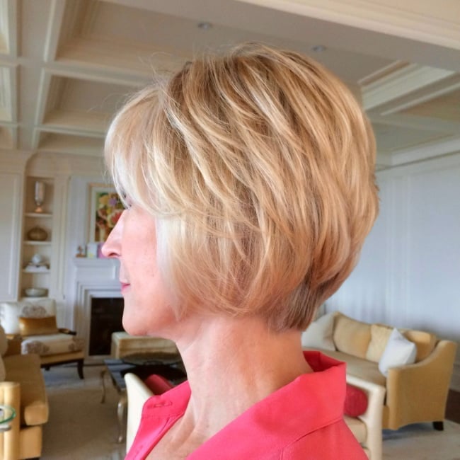 Chin Length Bob With Curtain Bangs — Straight Hair Haircuts