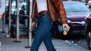Straight Leg Jeans: How To Wear Them Like an Off-Duty Model This Summer | Vogue