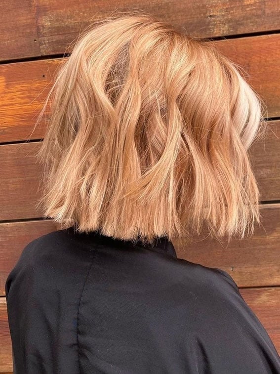 Chin-Length Bob In Strawberry Blonde