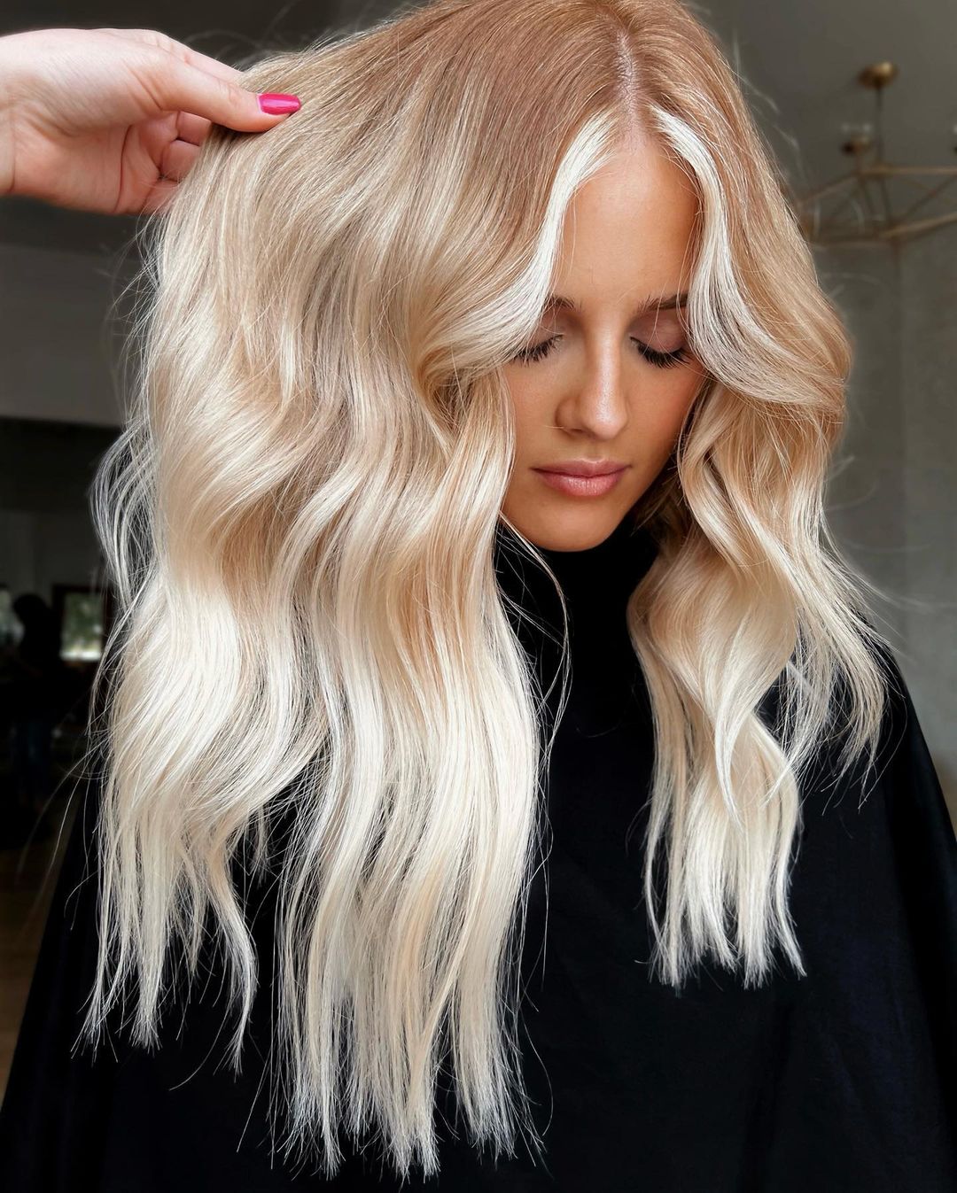 Strawberry Blonde Root Shadow With Platinum Ends