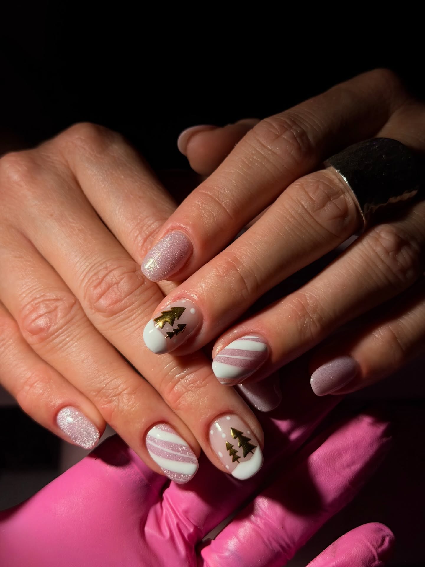 Subtle Sparkle Christmas Tree & Stripe Nails