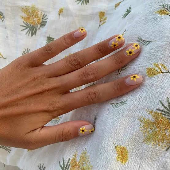 Medium Almond Matte Beige Sunflower Gold Foil — Sunflower Nails