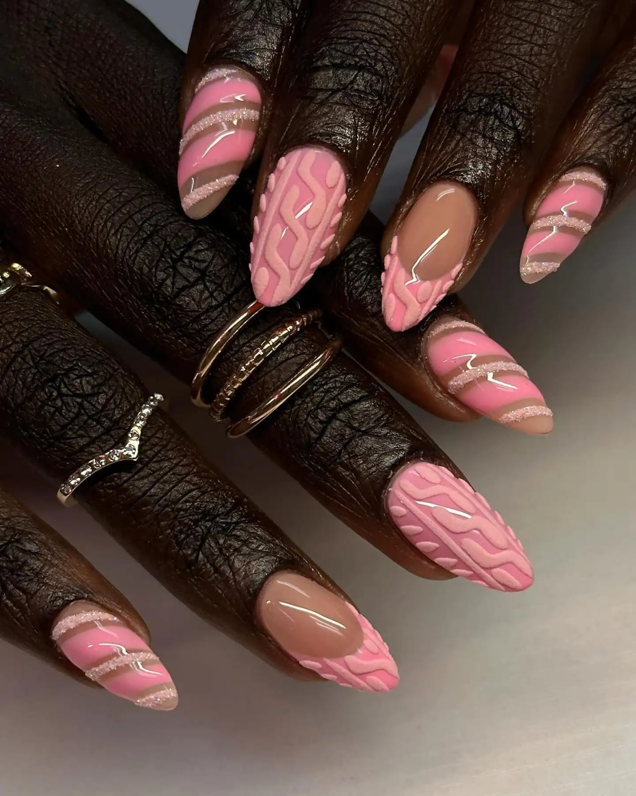 Vibrant Pink Matte Textured Cable Knit Glitter Nails Vibrant Pink Matte Textured Cable Knit Glitter Nails — Sweater Nails