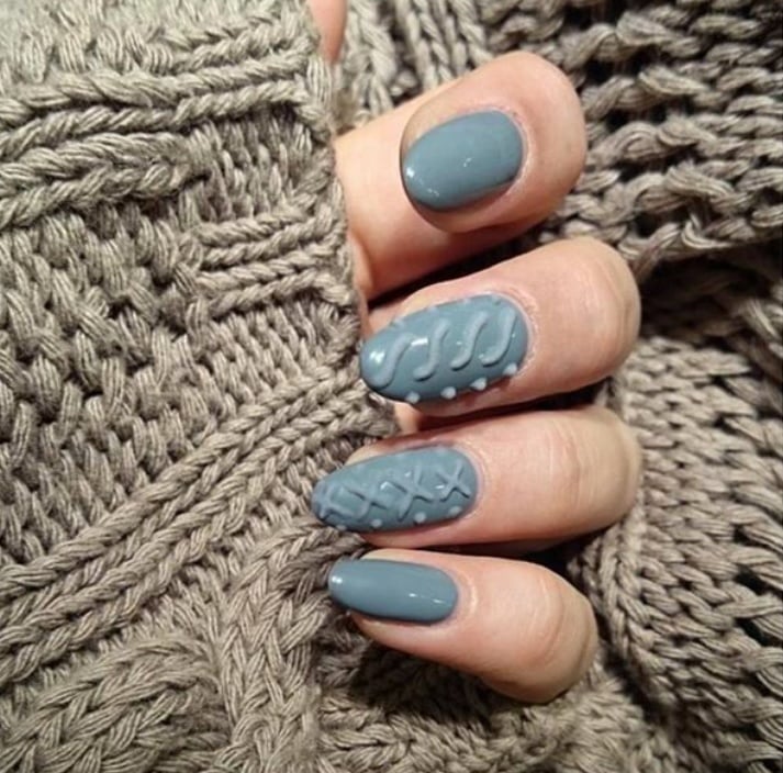 Green White Red Candy Cane Gem Stiletto Almond Nails Green White Red Candy Cane Gem Stiletto Almond Nails — Sweater Nails