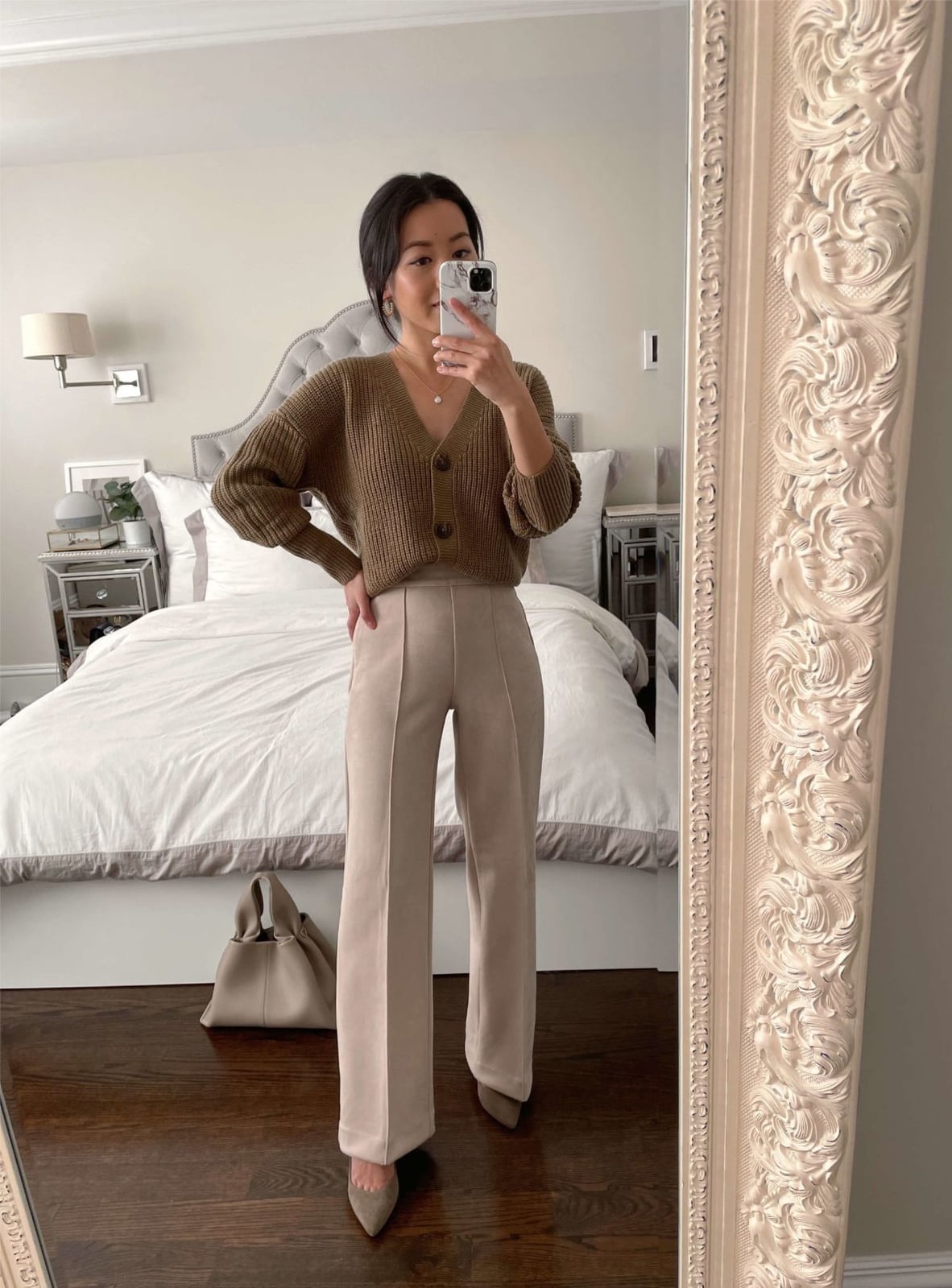 Beige Knit Cardigan with Matching Wide-Leg Trousers, Necklace Beige Knit Cardigan with Matching Wide-Leg Trousers, Necklace — Teacher Outfits