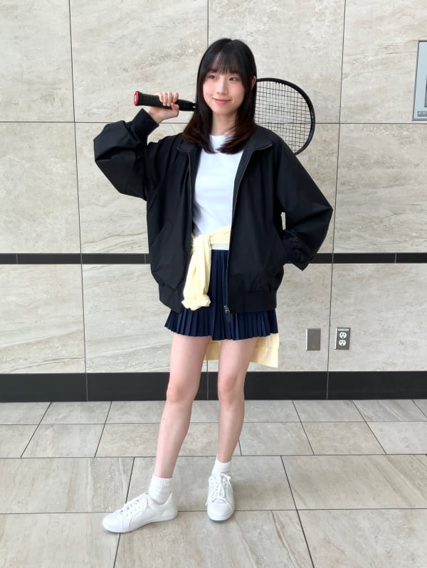 Navy Pleated Tennis Skirt with Bomber Jacket and Yellow Tie Accent Navy Pleated Tennis Skirt with Bomber Jacket and Yellow Tie Accent — Tennis Skirt Outfits