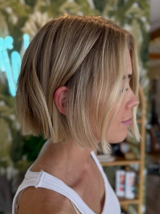 Chin Bob With Textured Air-Dried Finish Chin Bob With Textured Air-Dried Finish — Textured Bob