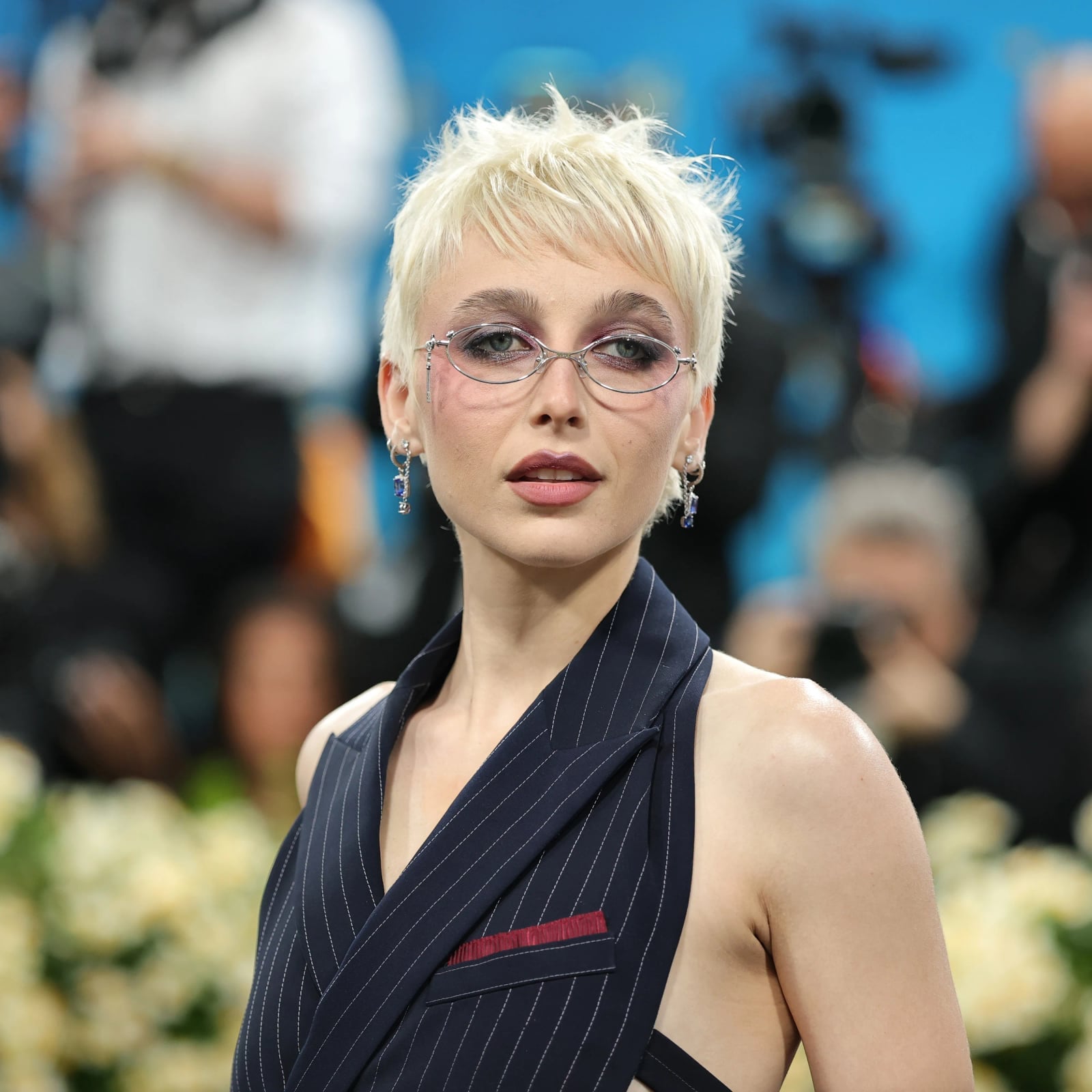 Choppy Platinum Pixie Cut — Textured Haircuts