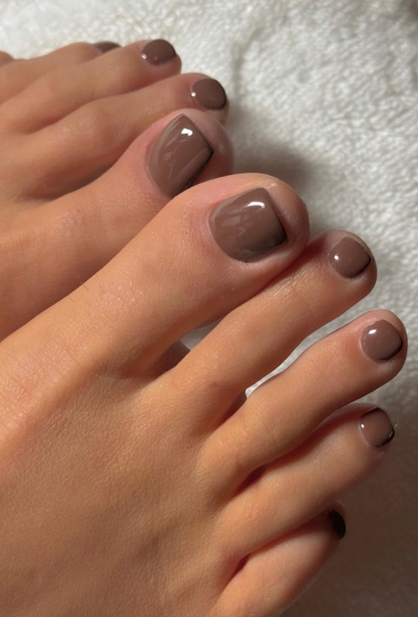 Glossy Neutral Taupe Toes Glossy Neutral Taupe Toes — Toe Nails Colors