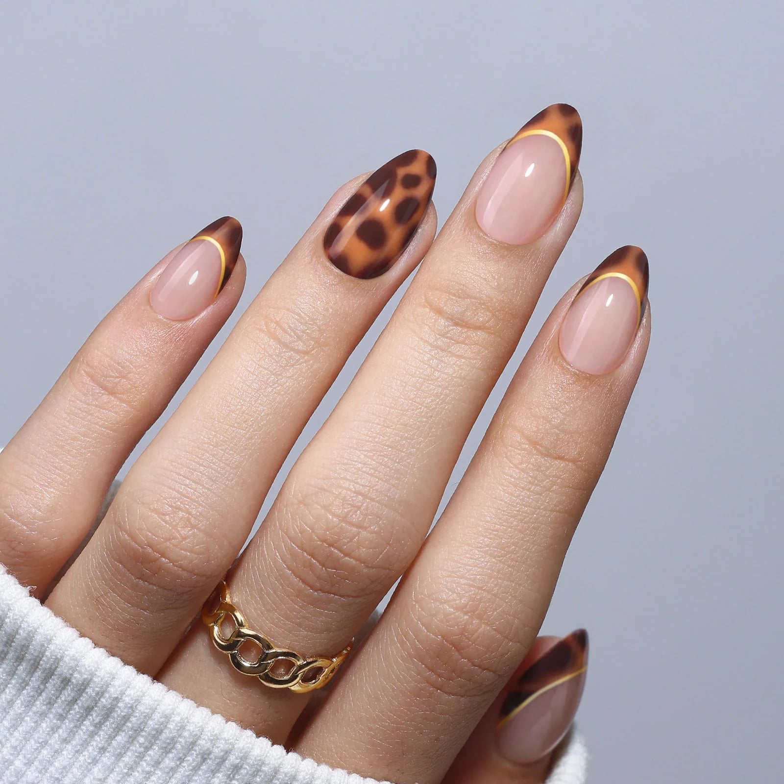 Medium Almond Tortoise French Tips Medium Almond Tortoise French Tips — Tortoise Nails