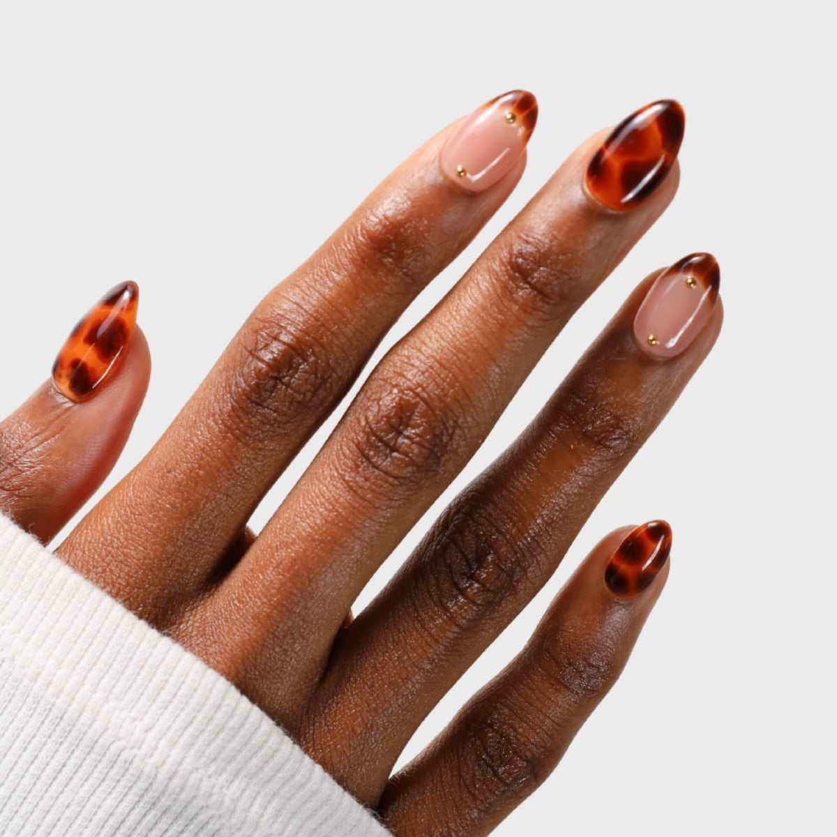 Tortoiseshell with Gold Stud Accents Tortoiseshell with Gold Stud Accents — Tortoise Shell Nails