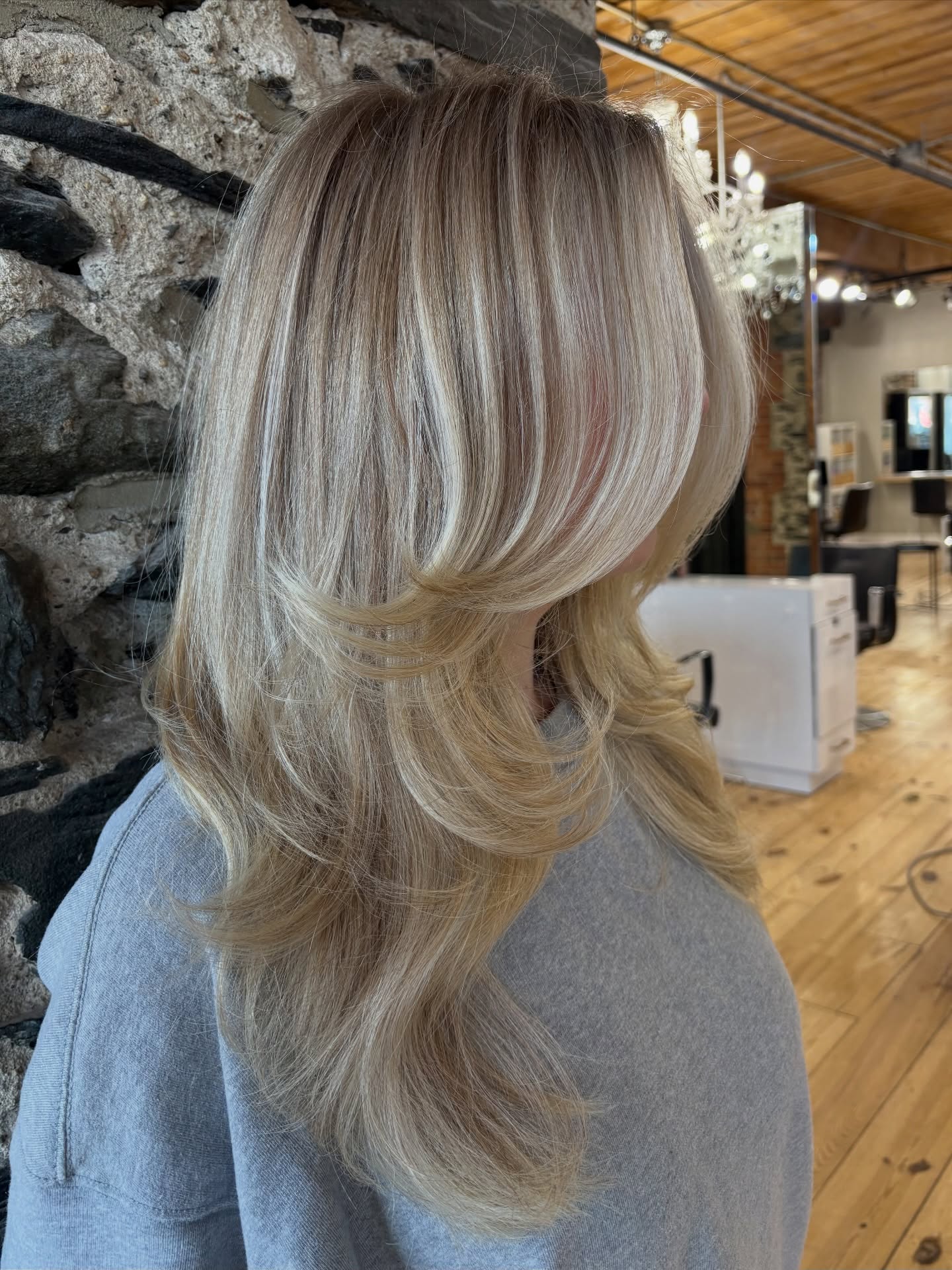 Tousled Honey Blonde Layers With Face-Framing