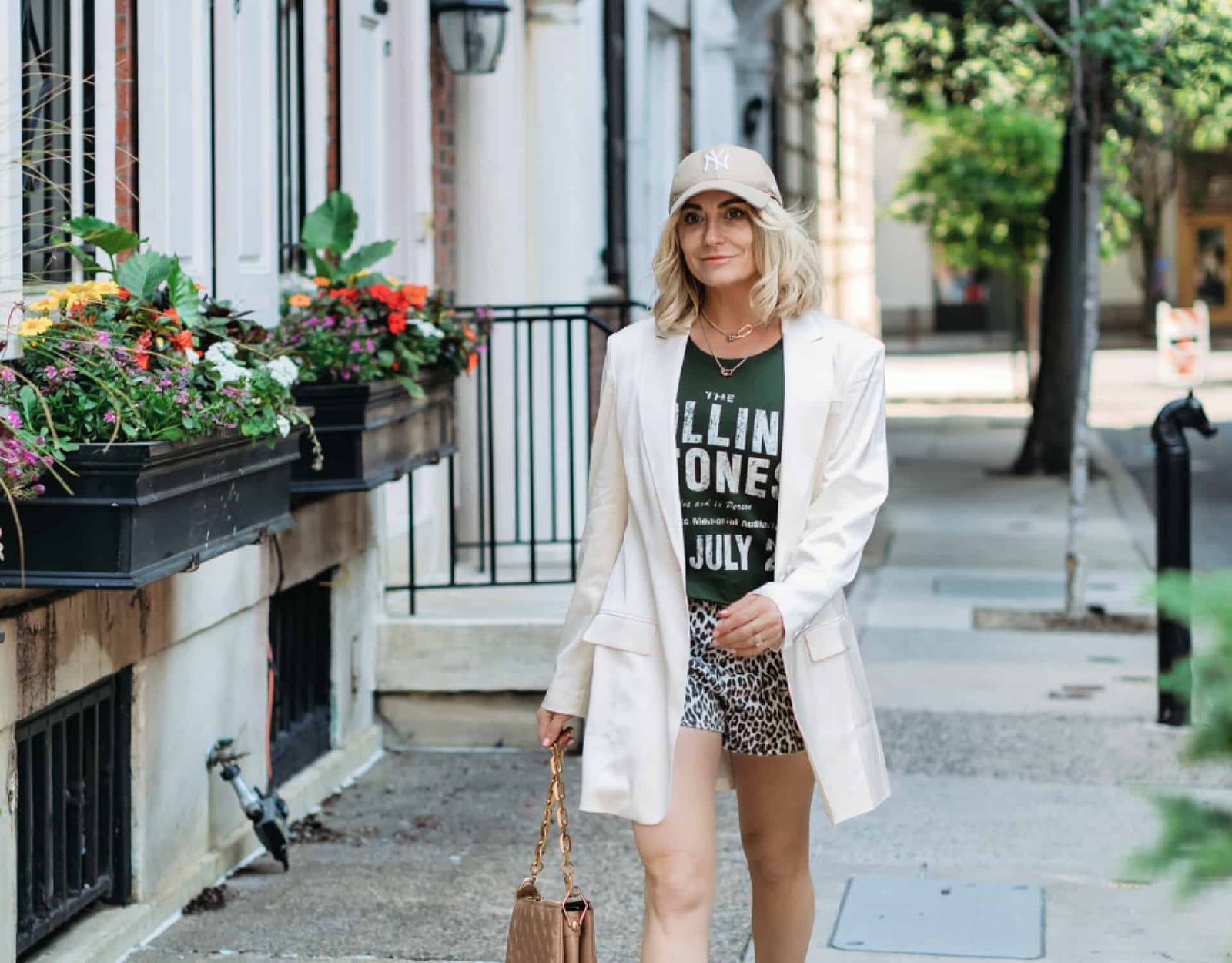 White Oversized Blazer Leopard Shorts and Graphic T-shirt — Trendy Outfits
