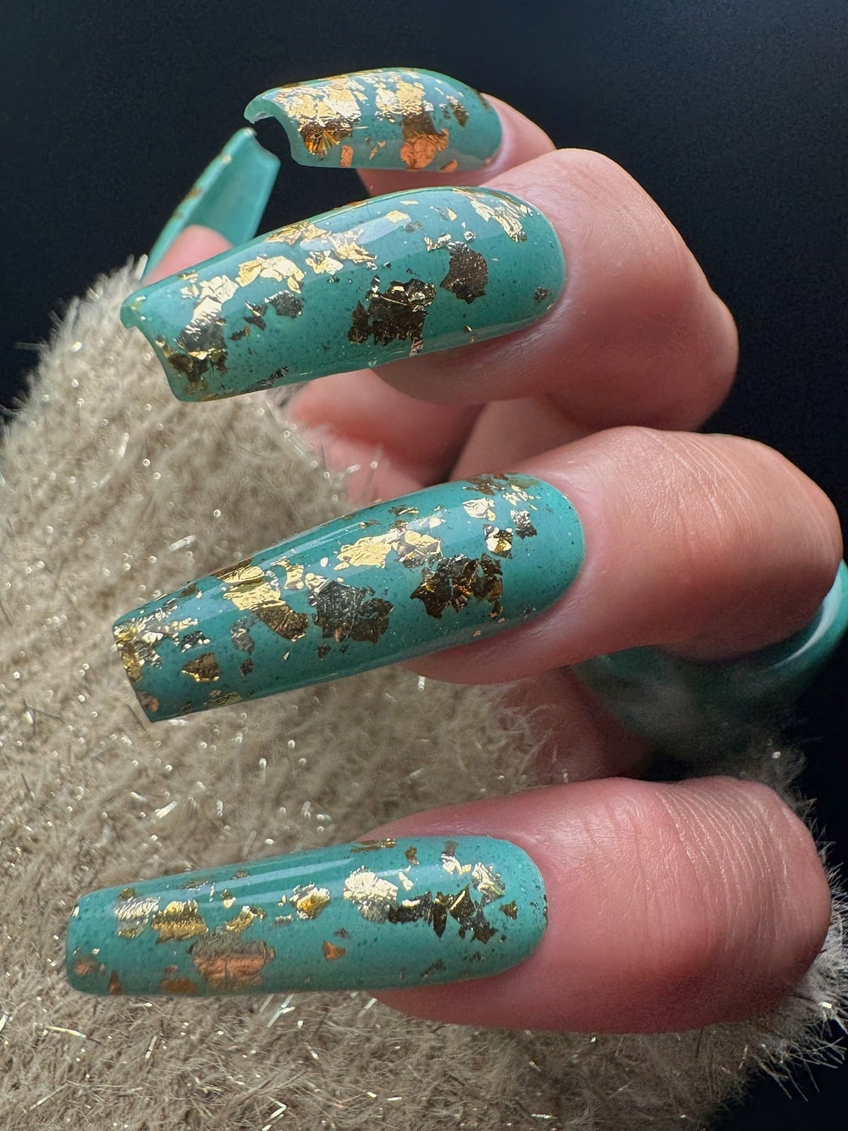 Long Coffin Medium Turquoise Gold Flakes Long Coffin Medium Turquoise Gold Flakes — Turquoise Nails