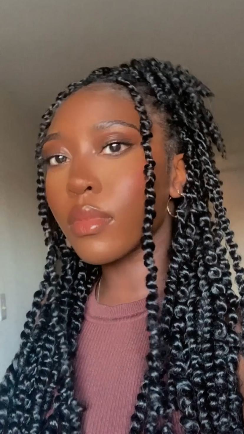 Shoulder Length Twist Bob Shoulder Length Twist Bob