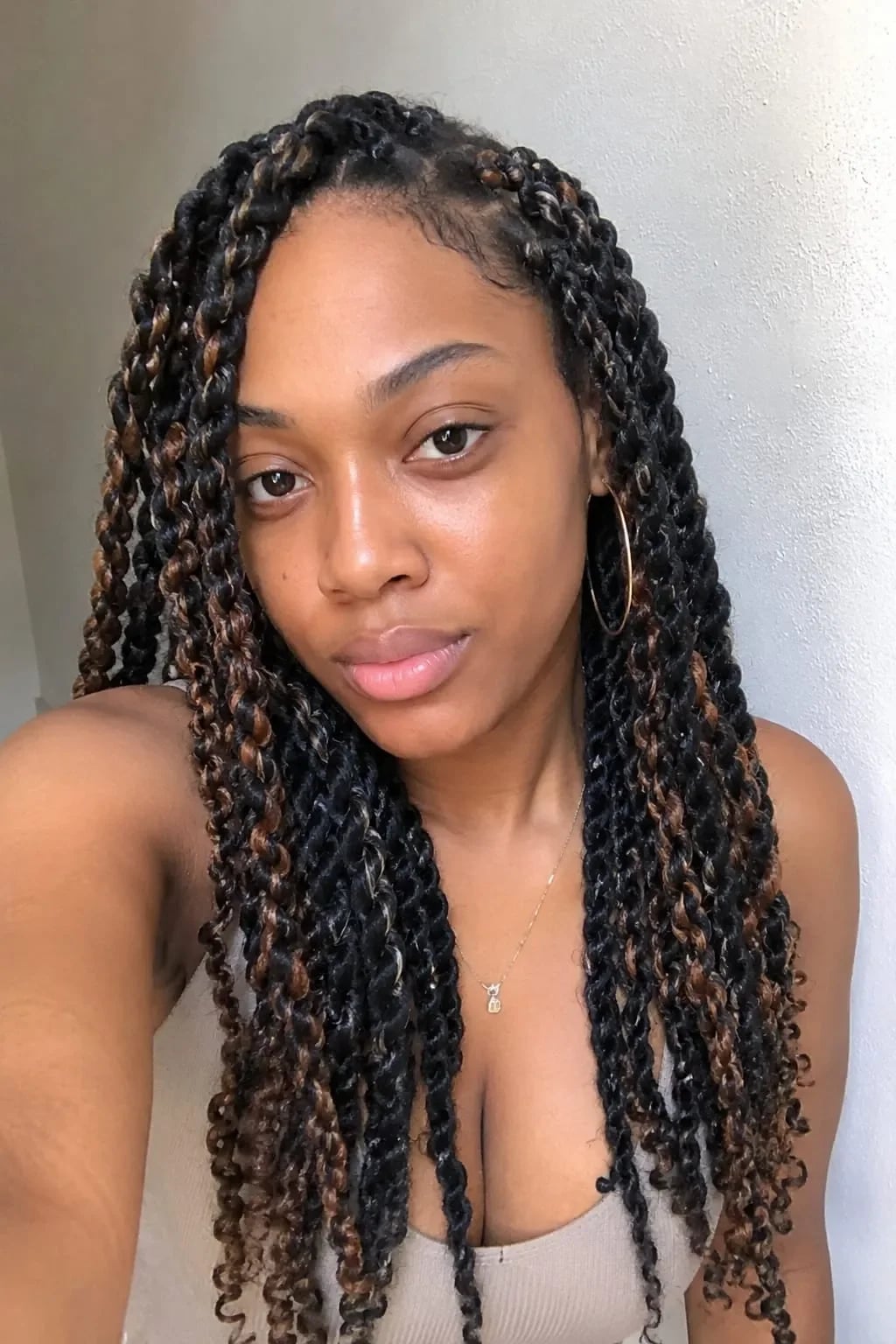 Mid-Back Loose Twists Rich Color Variation Mid-Back Loose Twists Rich Color Variation — Two Strand Twists
