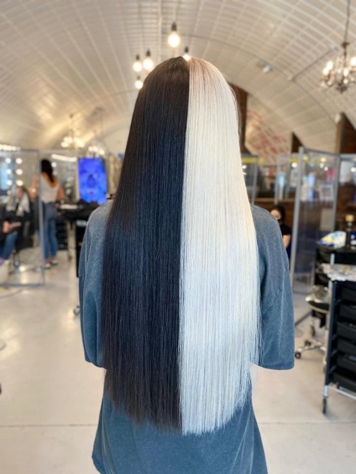 Half-and-Half Black and Blonde Mid-Back Half-and-Half Black and Blonde Mid-Back — Two Tone Hair