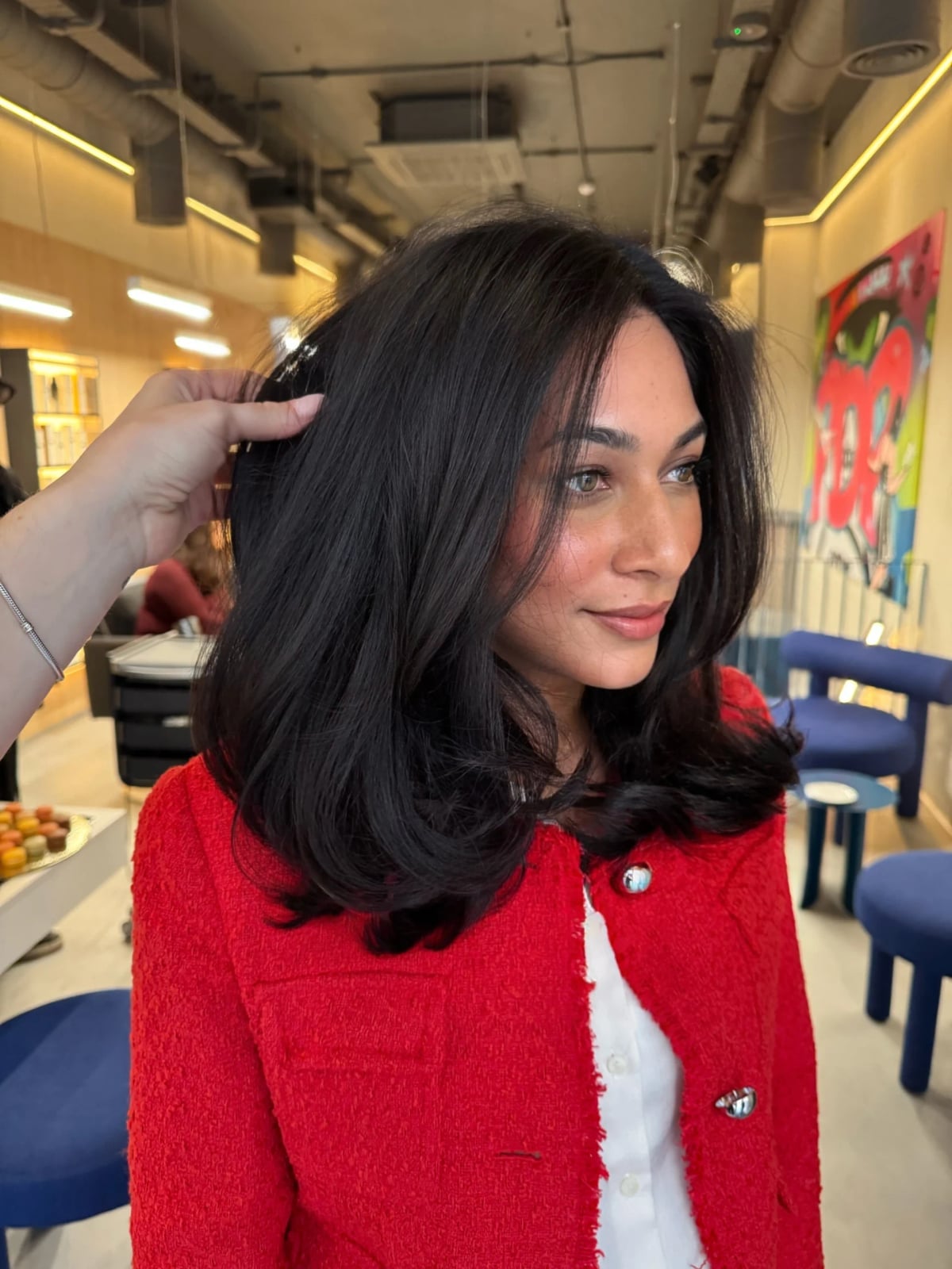 Collarbone Dark Brown Face-Framing Layers — U Shape Haircuts