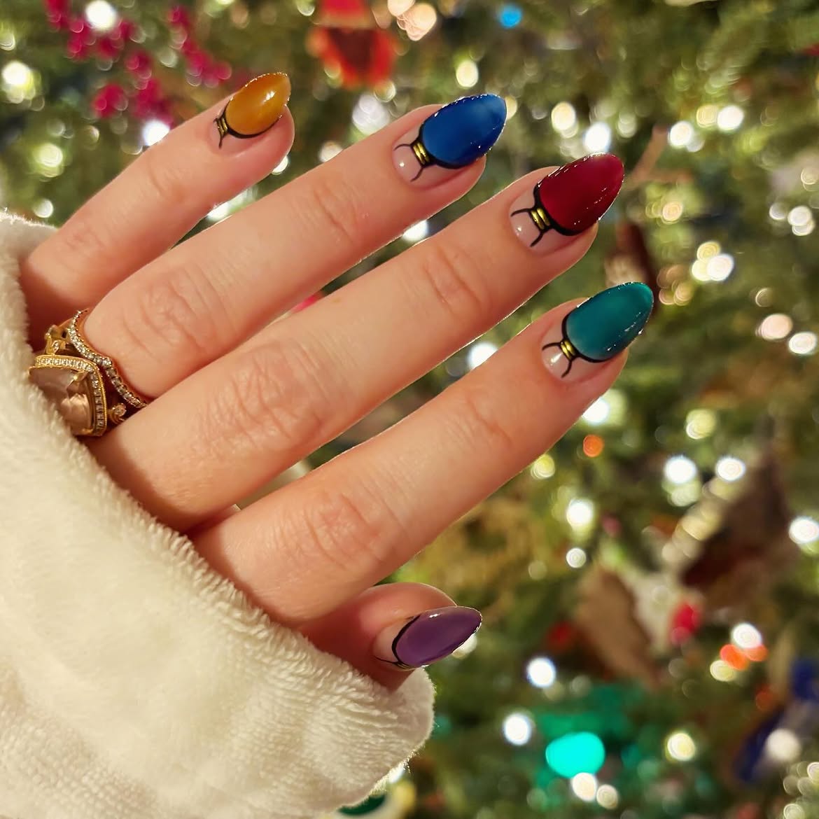 Vintage Christmas Light Bulb Almond Nails