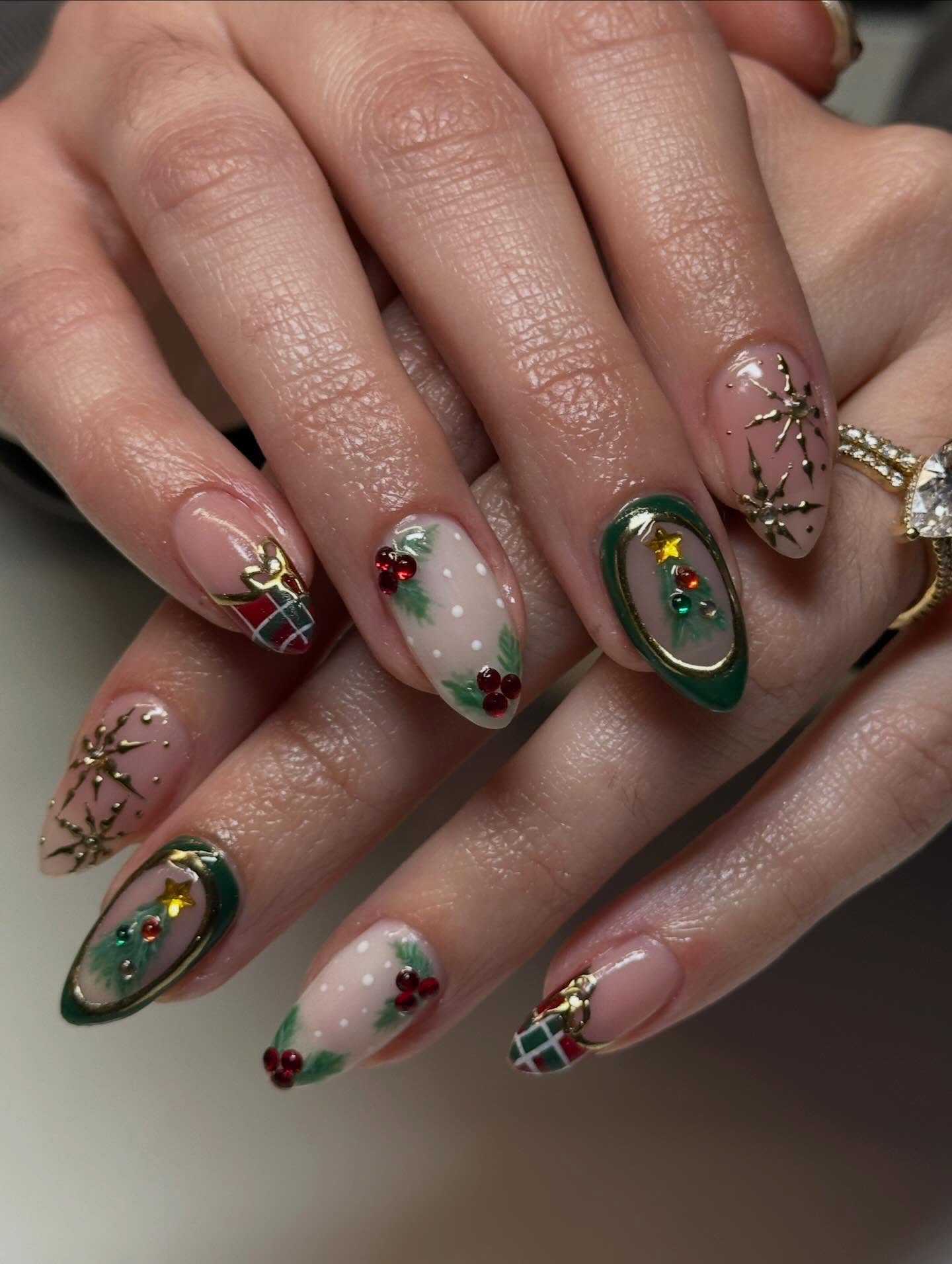 Vintage Christmas Trees and Tartan French Tips