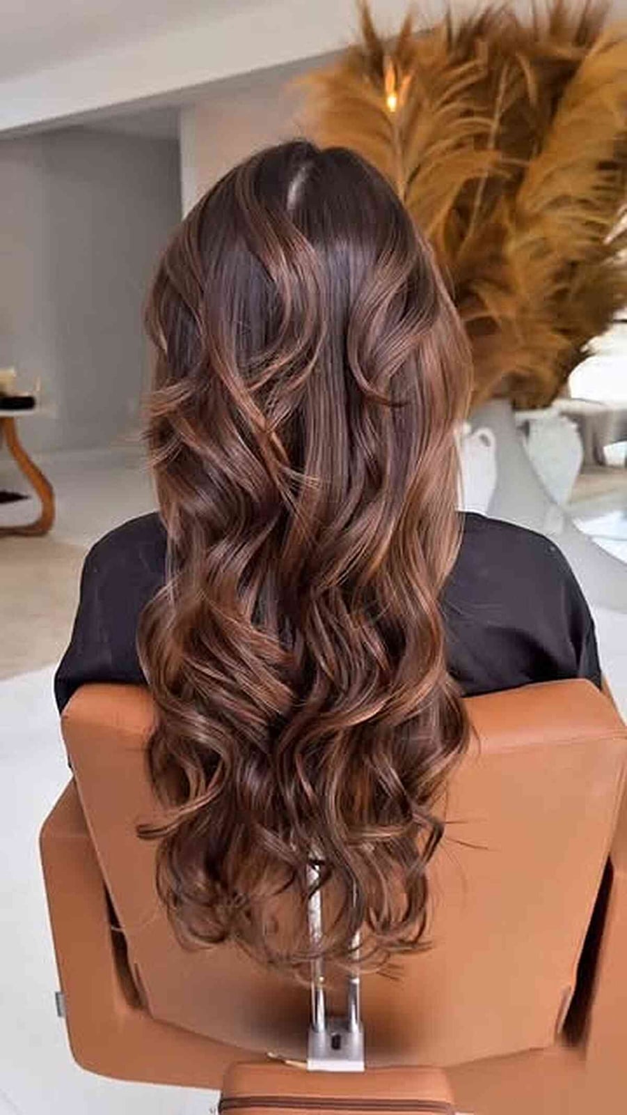Mid-Back Long Layers With Balayage — Wavy Haircuts
