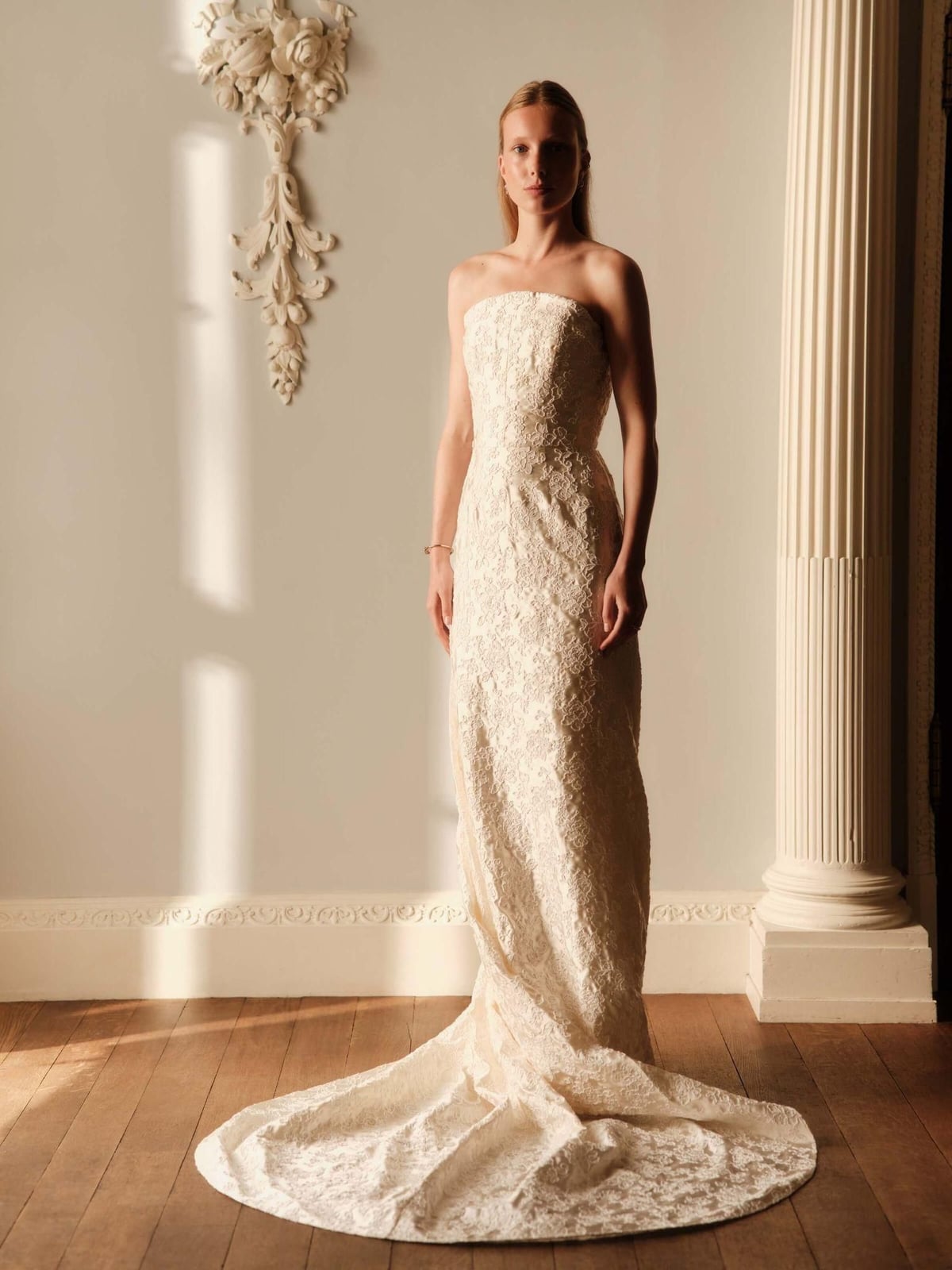 Ivory Lace Column Sheath Wedding Dress with Textured, Close-Up Take