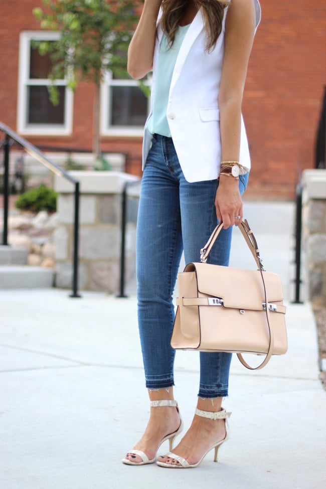 White Blazer Vest with Skinny Jeans and Blue Top White Blazer Vest with Skinny Jeans and Blue Top — White Vest Outfit