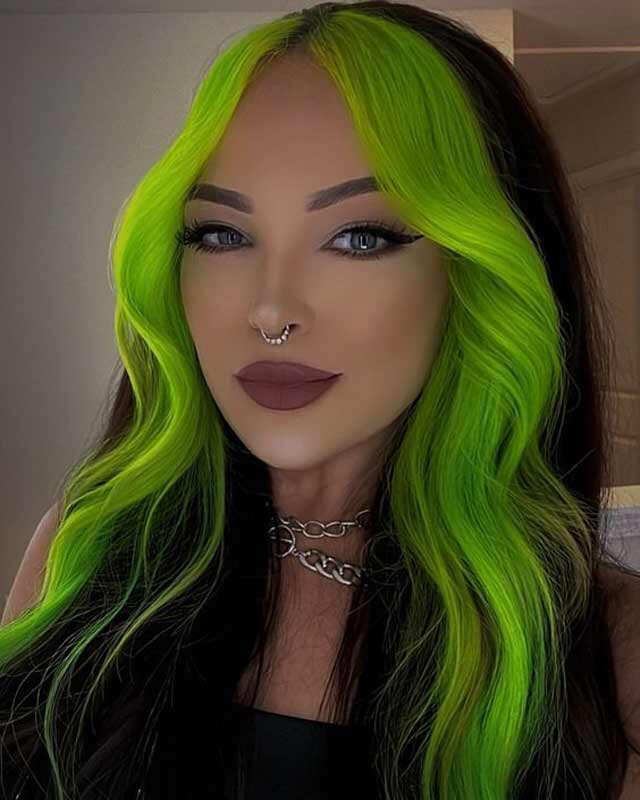Black Mid-Back Waves With Neon Green Streaks Black Mid-Back Waves With Neon Green Streaks — Wig Styles