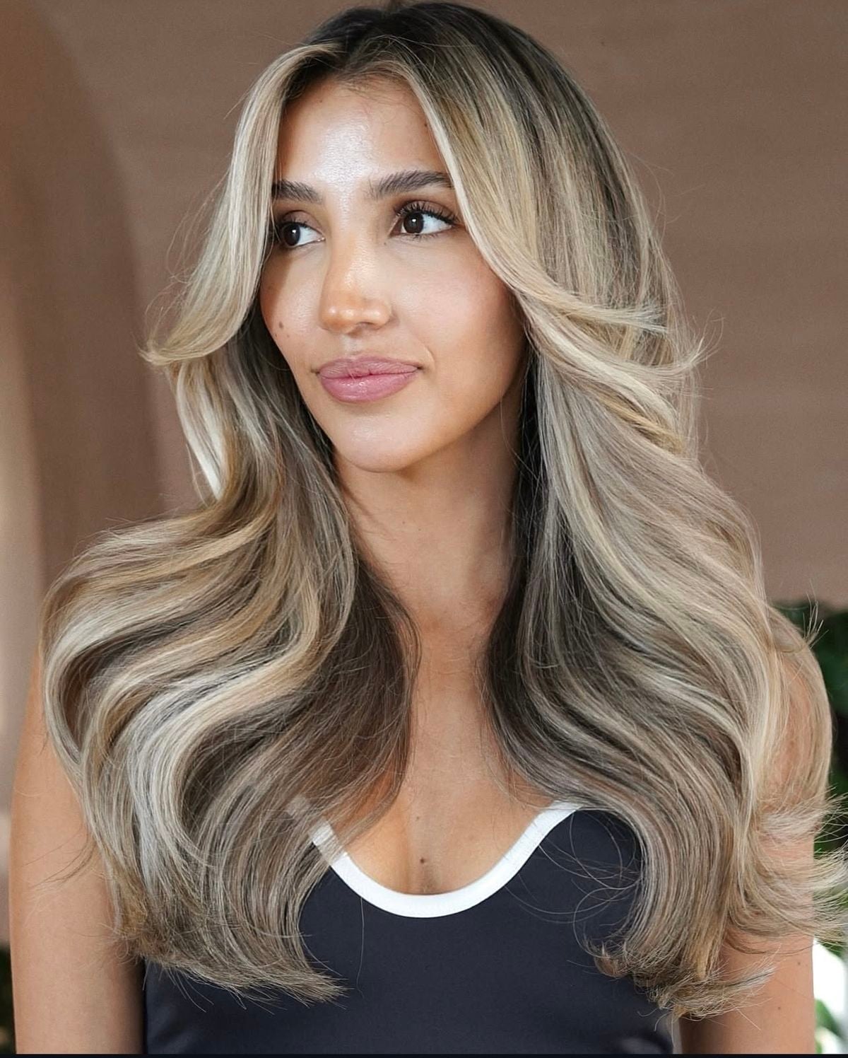 Collarbone Ash Blonde With Heavy Highlights — Winter Hair Color