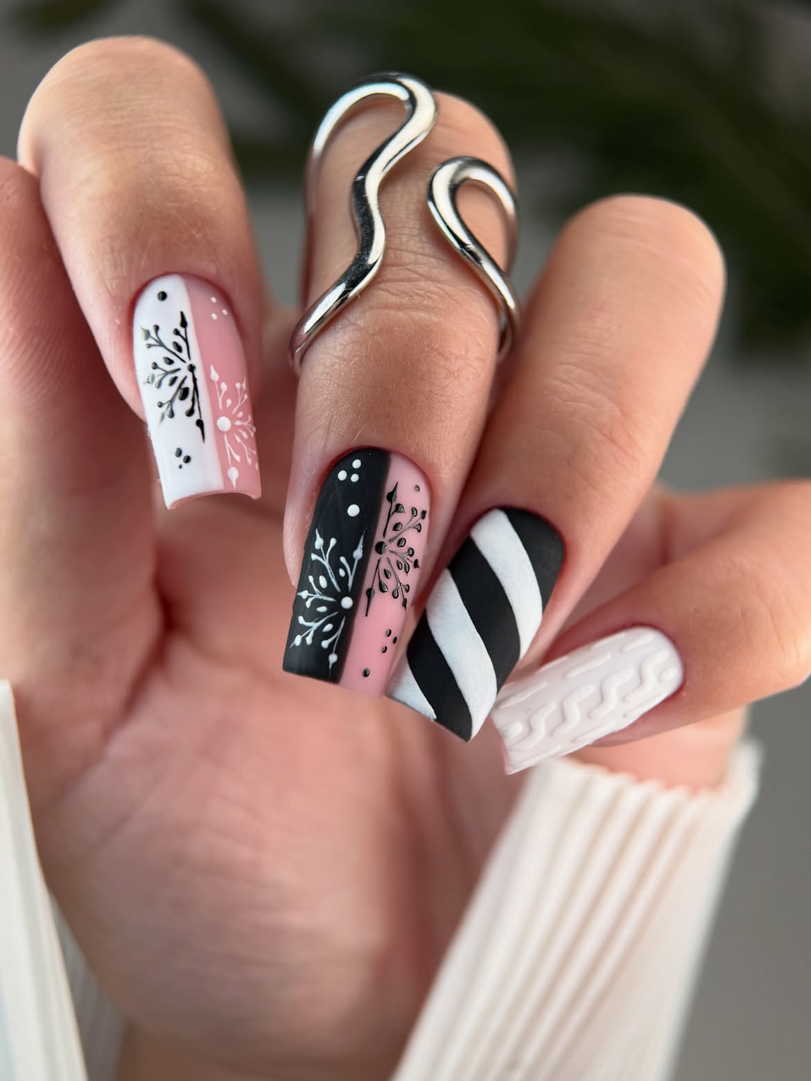 Winter Snowflake & Cable Knit Square Nails