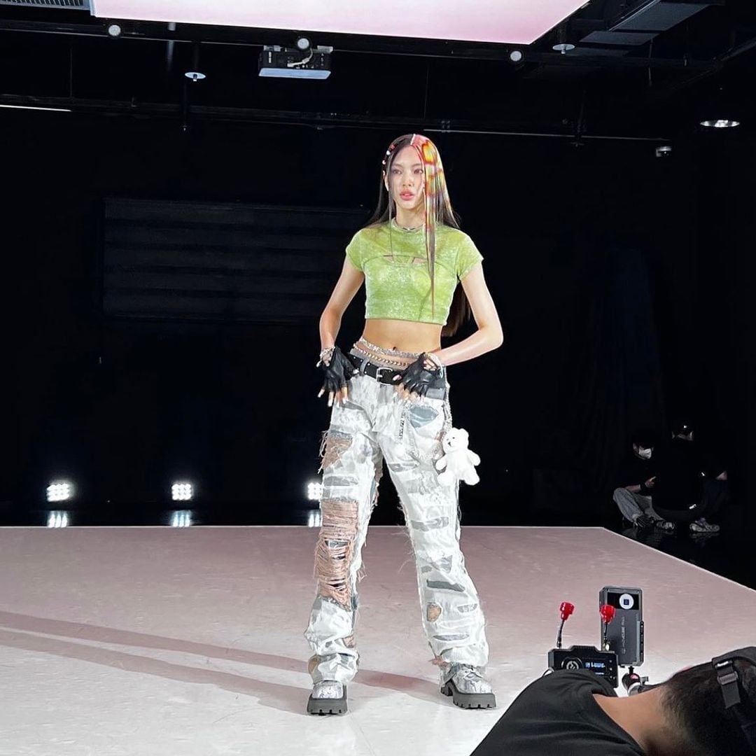 Distressed Baggy Pants with Cropped Tee — Y2K Outfits